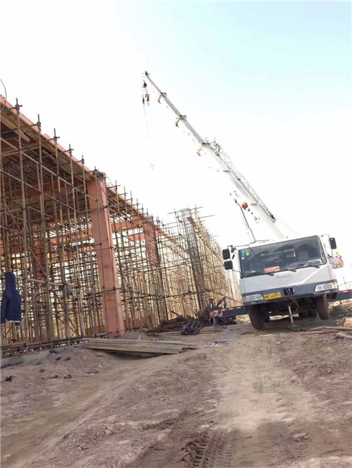 招远市吊车作业的安全注意事项有哪些？